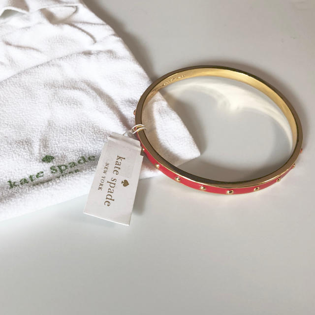 kate spade new york(ケイトスペードニューヨーク)のKate Spade ケイトスペード  バングル ブレスレット オレンジ レディースのアクセサリー(ブレスレット/バングル)の商品写真