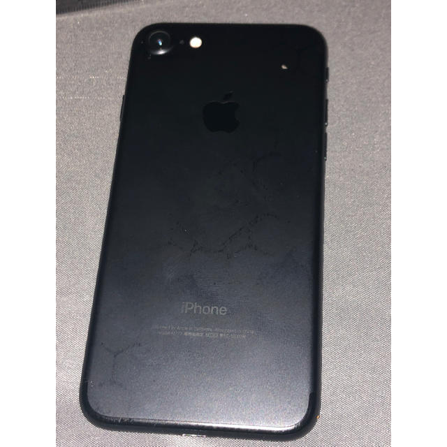 iPhone(アイフォーン)のiPhone7 ブラック 32G  simフリー ジャンク スマホ/家電/カメラのスマートフォン/携帯電話(スマートフォン本体)の商品写真