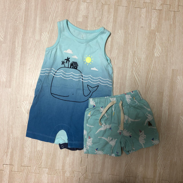 babyGAP(ベビーギャップ)のGAP キッズ/ベビー/マタニティのベビー服(~85cm)(ロンパース)の商品写真