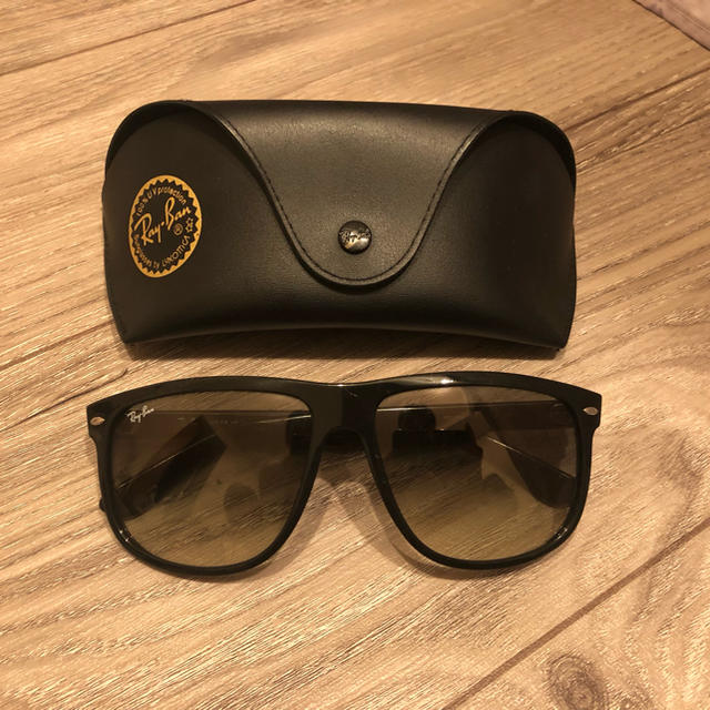 Ray-Ban サングラス