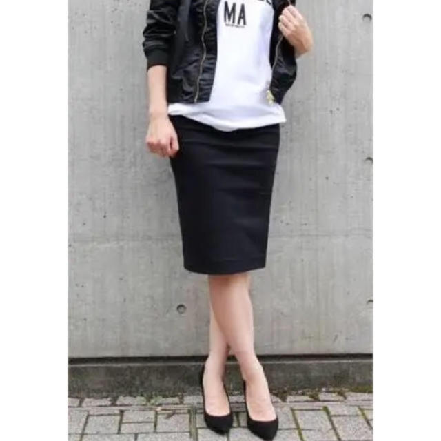 DEUXIEME CLASSE(ドゥーズィエムクラス)のドゥーズィエムクラス  ストレッチコットンタイトスカート 黒 レディースのスカート(ひざ丈スカート)の商品写真