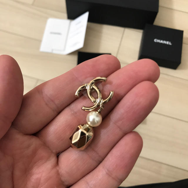 CHANEL(シャネル)の美品 シャネル ピアス パール ココマーク ゴールド レディースのアクセサリー(ピアス)の商品写真