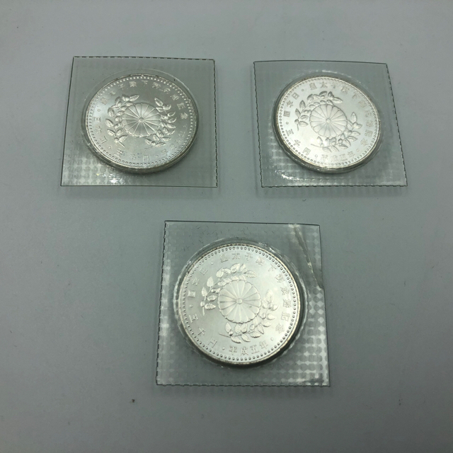 【未使用】一万円銀貨 / 五千円銀貨 x3 / 計4枚セットの通販 by sscott's shop｜ラクマ