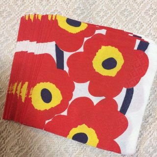 マリメッコ(marimekko)のマリメッコペーパーナプキン 赤(その他)