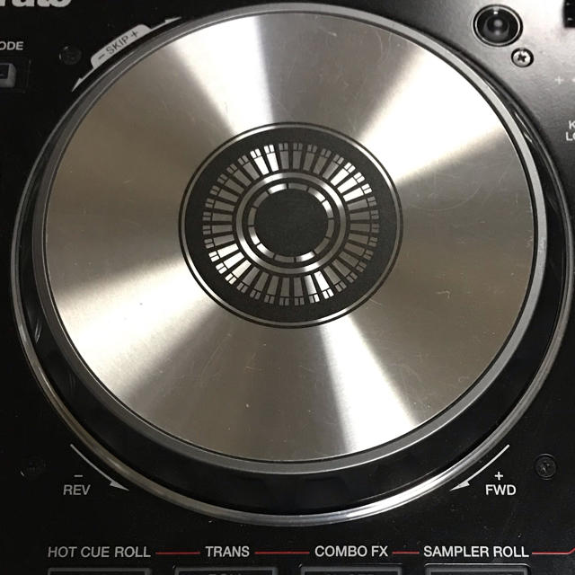 Pioneer(パイオニア)のPIONEER DDJ-SR 楽器のDJ機器(DJコントローラー)の商品写真