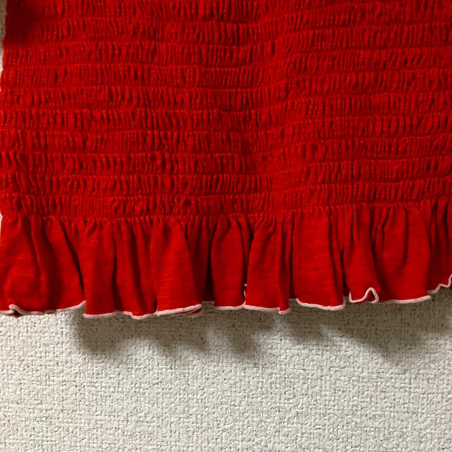 w closet(ダブルクローゼット)のオフショルダー・赤 レディースのトップス(カットソー(半袖/袖なし))の商品写真