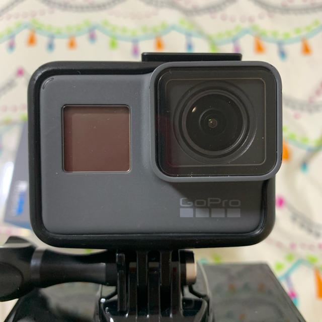 GoPro(ゴープロ)のGoPro HERO 5 スマホ/家電/カメラのカメラ(ビデオカメラ)の商品写真