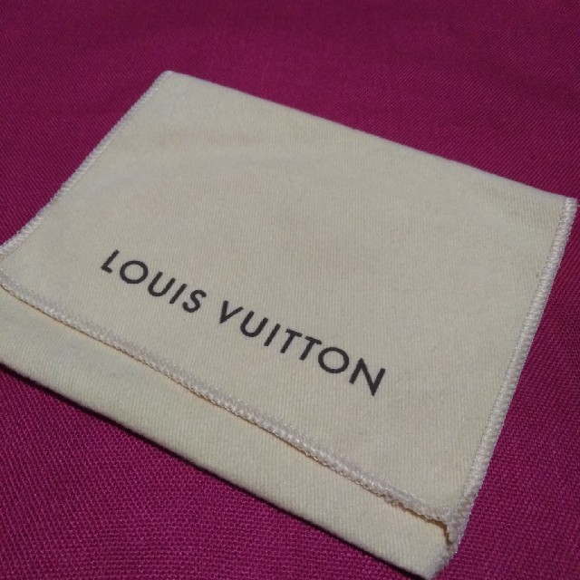 LOUIS VUITTON(ルイヴィトン)の✨LOUIS VUITTON、財布入れ布地袋 レディースのファッション小物(財布)の商品写真