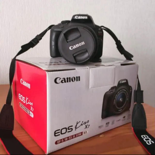 新作安い Canon - Canon EOS Kiss X7 レンズキット デジタル一眼レフの通販 by 小梅｜キヤノンならラクマ 2023送料無料