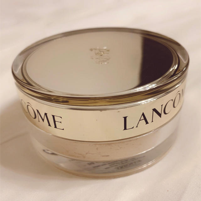 LANCOME(ランコム)のLANCOME❁アプソリュパウダー02 コスメ/美容のベースメイク/化粧品(フェイスパウダー)の商品写真