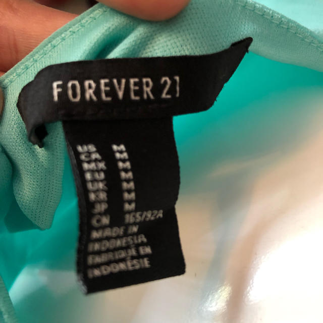 FOREVER 21(フォーエバートゥエンティーワン)のForever21 ワンピース レディースのワンピース(ひざ丈ワンピース)の商品写真