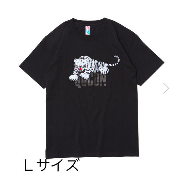 FRAGMENT(フラグメント)のＬサイズ QUCON TORANOSUKE TEE BLACK メンズのトップス(Tシャツ/カットソー(半袖/袖なし))の商品写真