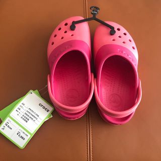 クロックス(crocs)のcrocs  サンダル  19.5(サンダル)