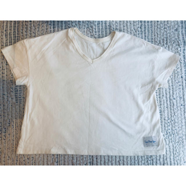 SeaRoomlynn(シールームリン)のsearoomlynn✴︎VカットショートTシャツ レディースのトップス(Tシャツ(半袖/袖なし))の商品写真