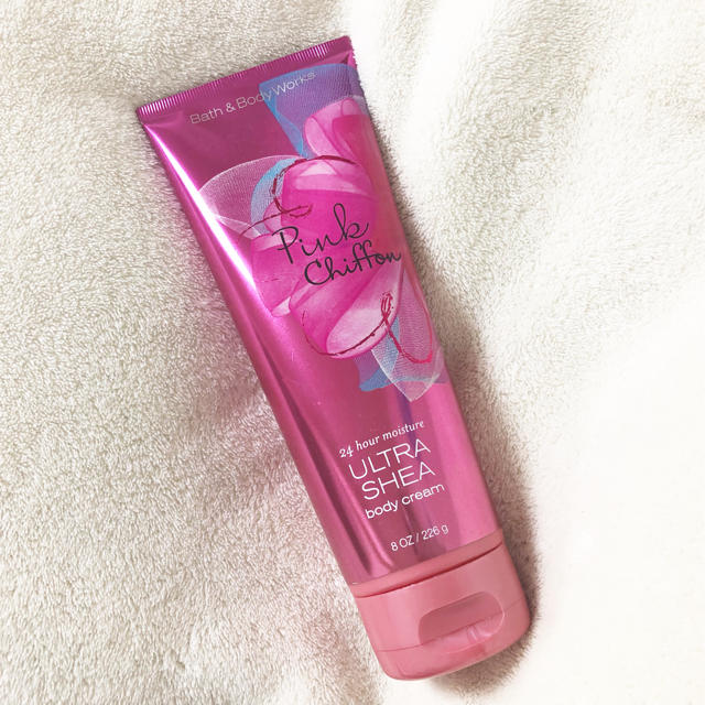 Bath & Body Works(バスアンドボディーワークス)の【Bath&BodyWorks】 body cream コスメ/美容のボディケア(ボディクリーム)の商品写真