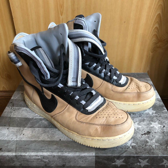 RICCARDO TISCI(リカルドティッシ)のNIKE AIR FORCE ONE HI SP TISCI メンズの靴/シューズ(スニーカー)の商品写真