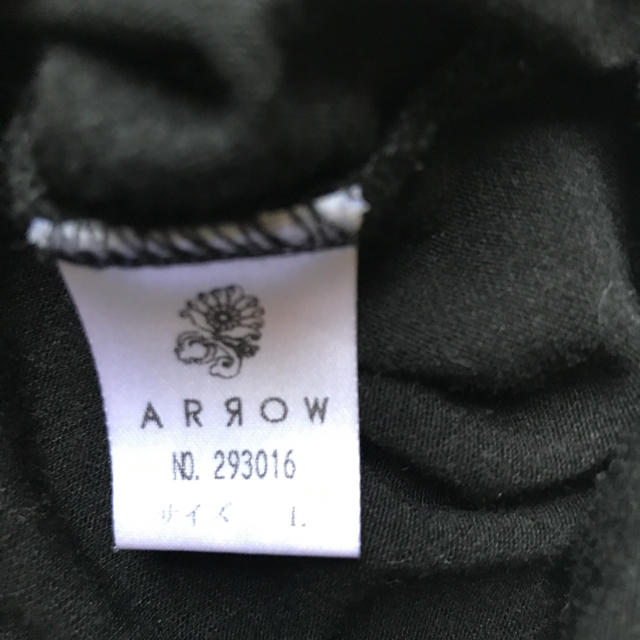 ARROW(アロー)のキャミソール ブラック レース 紫 黒 可愛いめ 下着 レディースのトップス(キャミソール)の商品写真