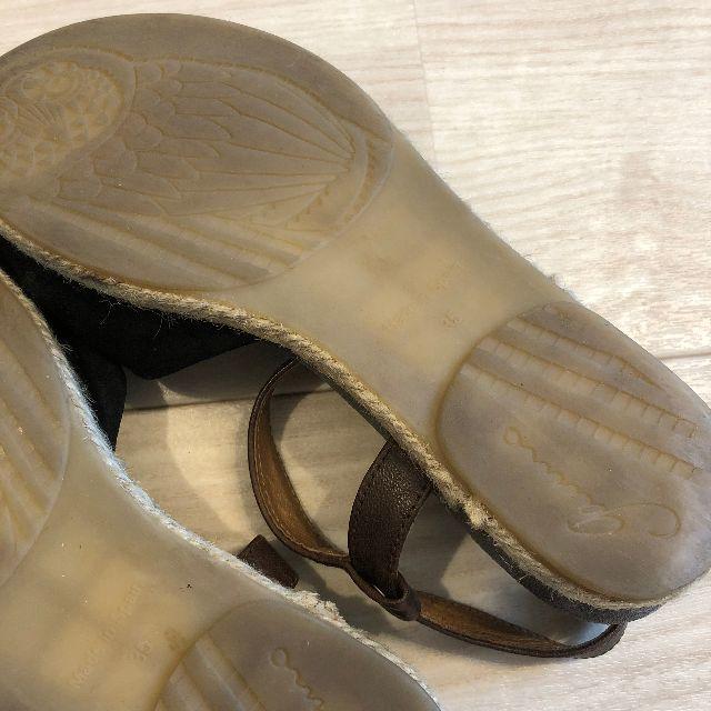 gaimo(ガイモ)のgaimo ガイモ  定番フロントクロスフラットサンダル 35 レディースの靴/シューズ(サンダル)の商品写真