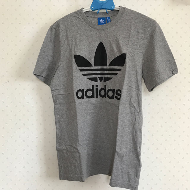 adidas(アディダス)のアディダスオリジナルズ定番TシャツM メンズのトップス(Tシャツ/カットソー(半袖/袖なし))の商品写真