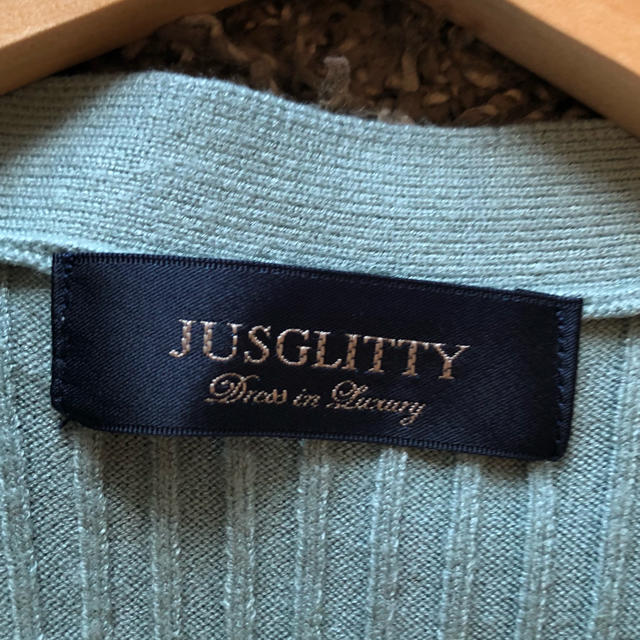 JUSGLITTY(ジャスグリッティー)の最新！JUSGLITTYフロント釦柄編みニットワンピース♥️ レディースのワンピース(ひざ丈ワンピース)の商品写真