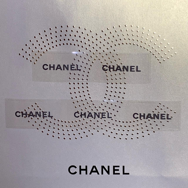 CHANEL(シャネル)のCHANEL クリア ステッカー 5枚 ハンドメイドの文具/ステーショナリー(しおり/ステッカー)の商品写真