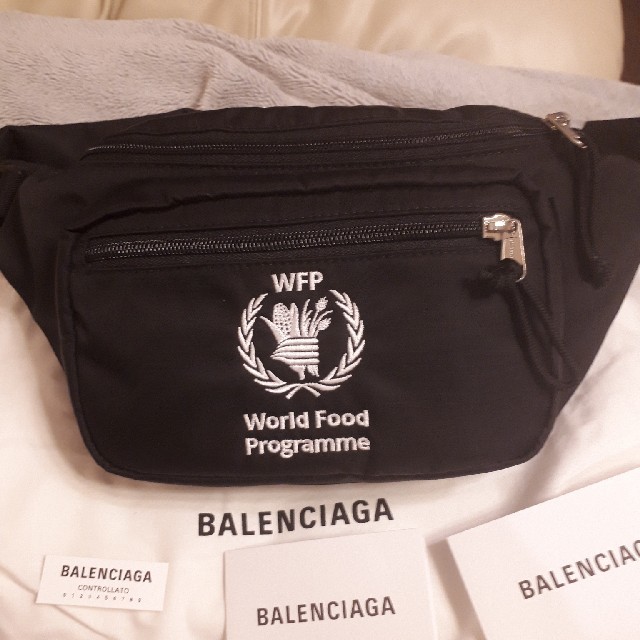 BALENCIAGA WFP ボディバッグ