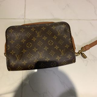 ルイヴィトン(LOUIS VUITTON)のルイヴィトセカンドバッグ(ボディーバッグ)