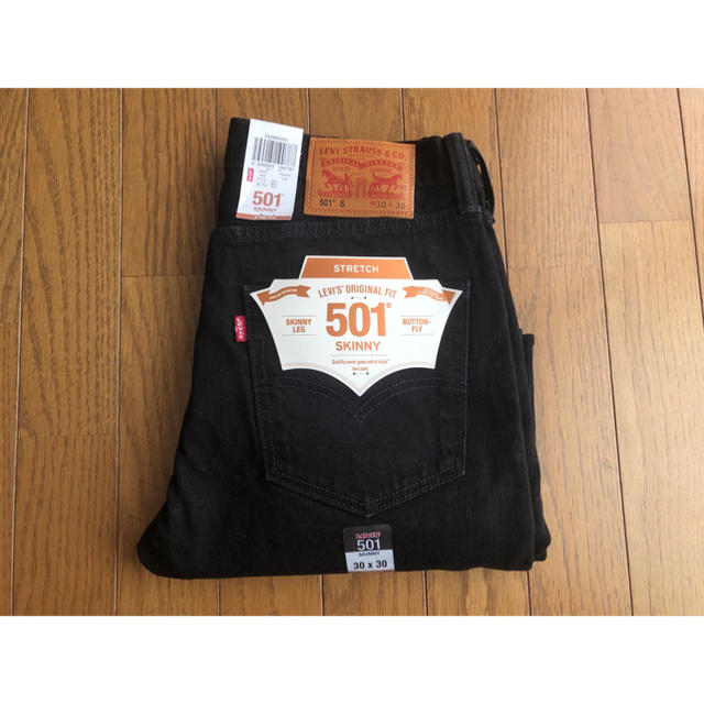 Levi's SKINNY 黒 W30 L30 34268-0000 501S