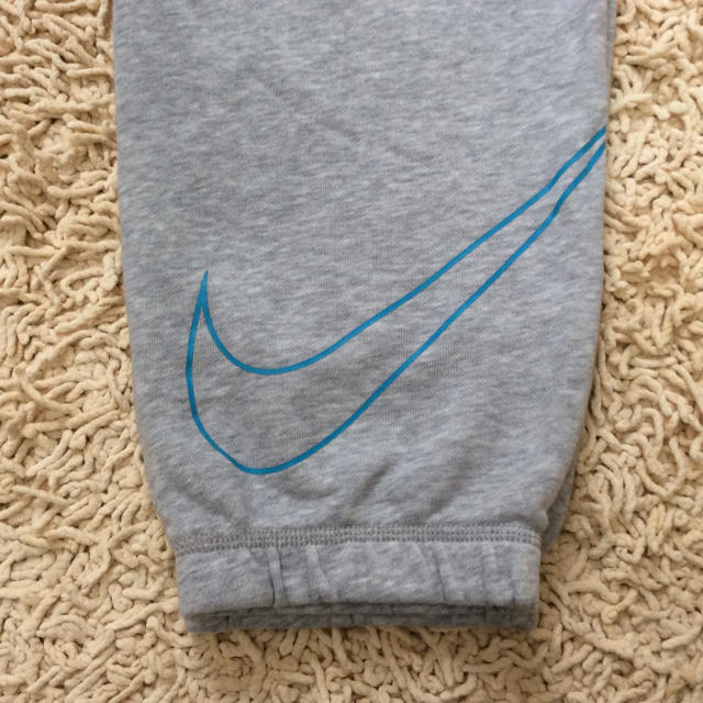 NIKE(ナイキ)の★ titi様専用 ★ NIKE ナイキ スウェット パンツ S レディースのトップス(トレーナー/スウェット)の商品写真