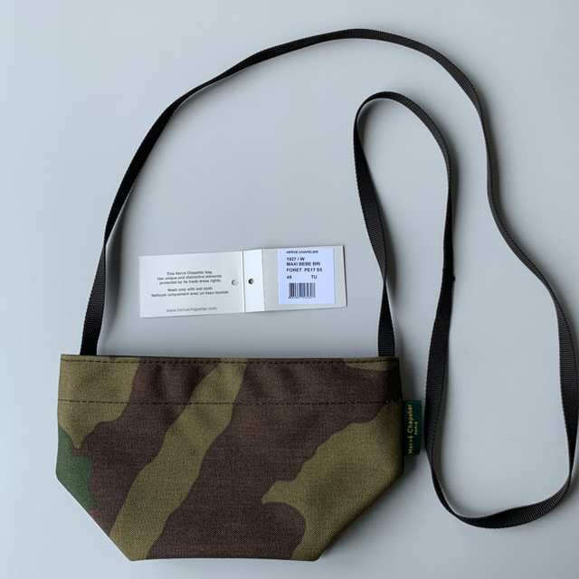 Herve Chapelier(エルベシャプリエ)のエルベシャプリエ 舟形ショルダー XS Camo レディースのバッグ(ショルダーバッグ)の商品写真