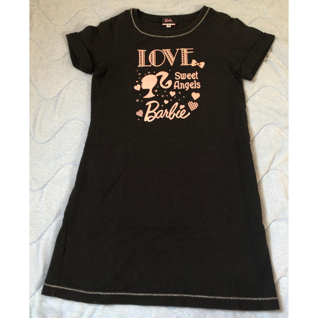 Barbie(バービー)のBarbie Tシャツ ワンピース 130 キッズ/ベビー/マタニティのキッズ服女の子用(90cm~)(ワンピース)の商品写真