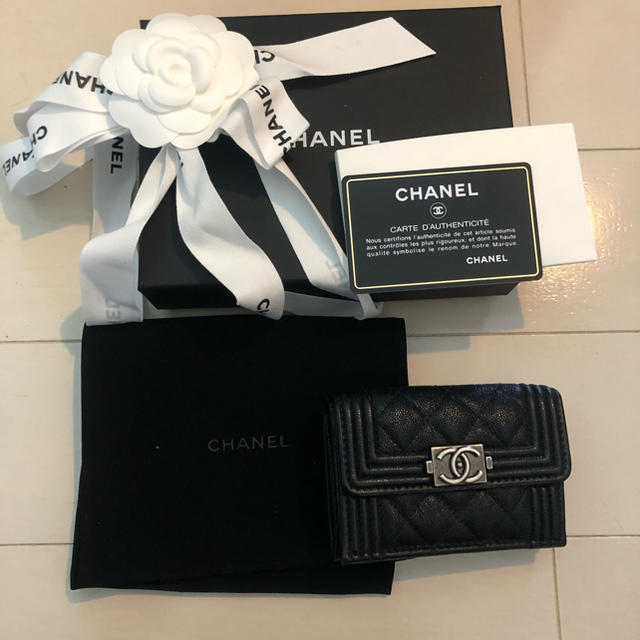 最安値】 CHANEL ロンハーマン レア ミニ財布 キャビアスキン ボーイ