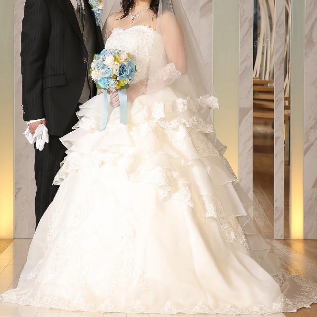 アトリエアン ウェディングドレス クリオネ レディースのフォーマル/ドレス(ウェディングドレス)の商品写真