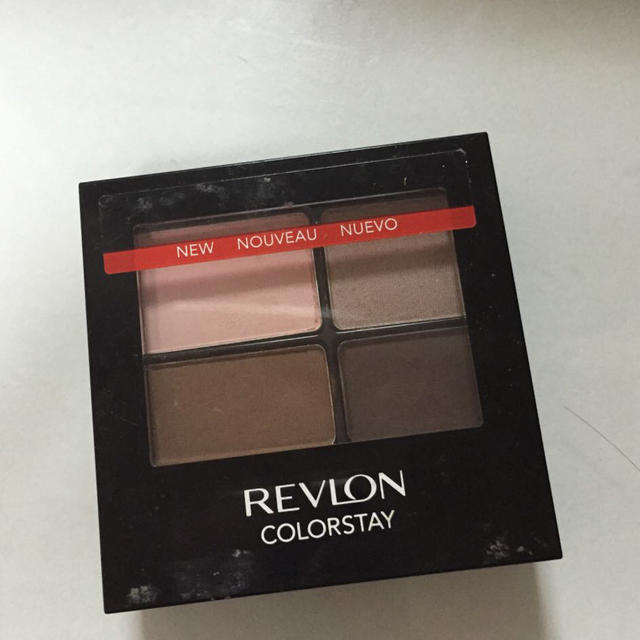 REVLON(レブロン)のREVLONのアイシャドウ コスメ/美容のベースメイク/化粧品(アイシャドウ)の商品写真