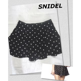 スナイデル(SNIDEL)のSNIDEL スナイデル ドット 水玉 フレア ショートパンツ(ショートパンツ)