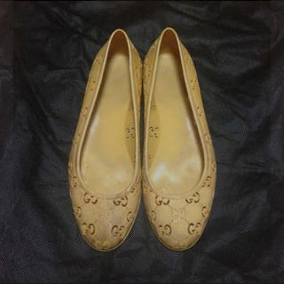 グッチ(Gucci)の最終値下げ！GUCCI☆イエローラバー(サンダル)