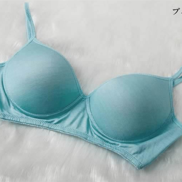 100 シルク ブラジャーシルクブラジャー ノンワイヤー シルク１００ 敏感肌の通販 By 思雨 S Shop ラクマ