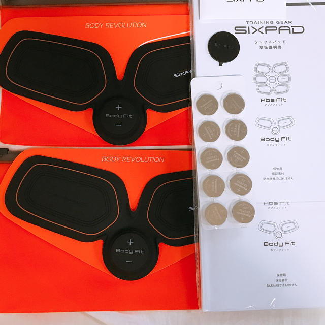 SIXPAD(シックスパッド)のボディフィット body fit シックスパッド  sixpad  スポーツ/アウトドアのトレーニング/エクササイズ(トレーニング用品)の商品写真