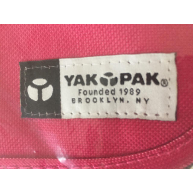 YAK PAK(ヤックパック)の【YAKPAK（新品・未使用）】 ショルダーバッグ☆ピンク➕ブラウン レディースのバッグ(ショルダーバッグ)の商品写真
