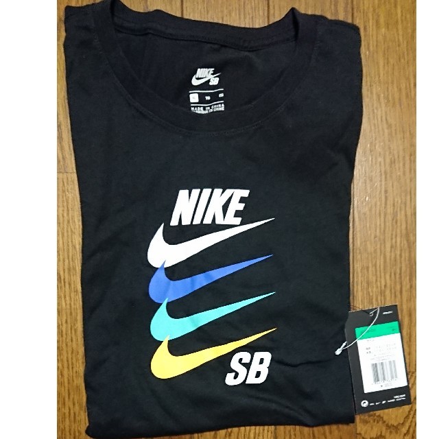 NIKE(ナイキ)のNIKE SB 新品 ナイキ Tシャツ ブラック XL メンズのトップス(Tシャツ/カットソー(半袖/袖なし))の商品写真