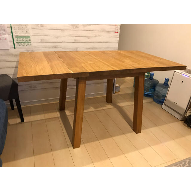 IKEA（イケア）ダイニングテーブルとチェアー