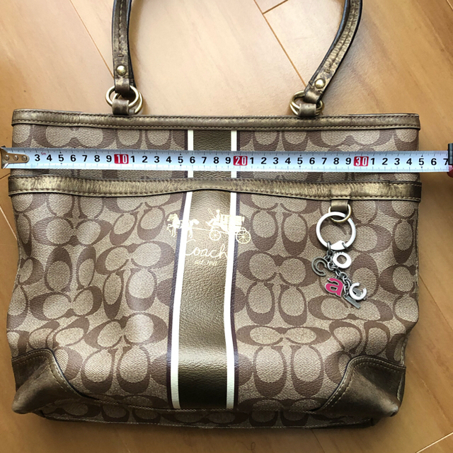 COACH - コーチ トートバッグ キーホルダー付の通販 by shiny's shop ...