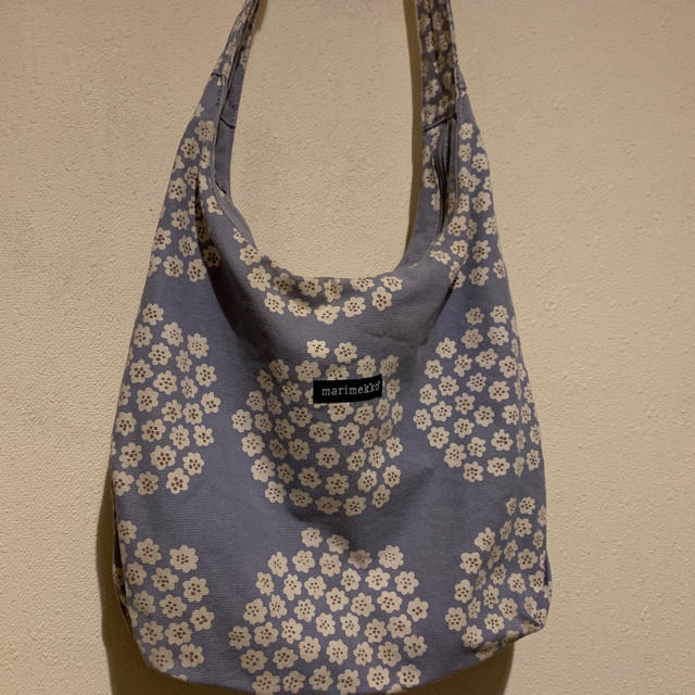 marimekko(マリメッコ)のmarimekko   プケッティ ショルダーバッグ レディースのバッグ(ショルダーバッグ)の商品写真