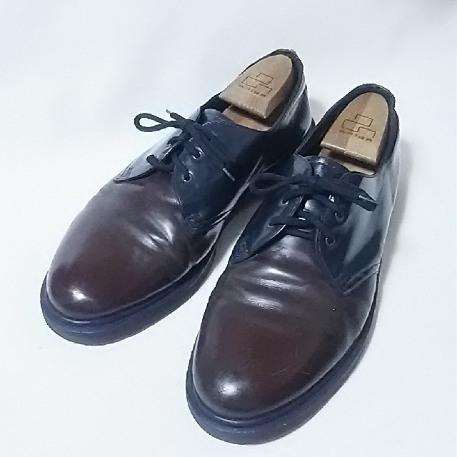 Dr.Martens(ドクターマーチン)の
希少ツートーン紺茶!ドクターマーチン高級3ホールローファー27.5cm


 メンズの靴/シューズ(ドレス/ビジネス)の商品写真