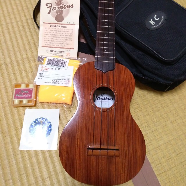 ウクレレ famous fs-3 50周年記念モデル美品 【当店一番人気】 7808円