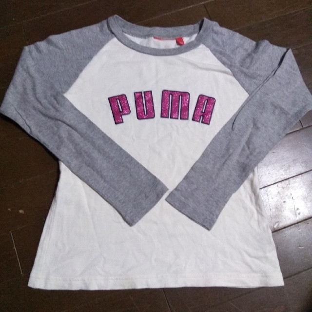 PUMA(プーマ)の140cm PUMA 長袖シャツ　白　ホワイト　グレー　white キッズ/ベビー/マタニティのキッズ服女の子用(90cm~)(Tシャツ/カットソー)の商品写真