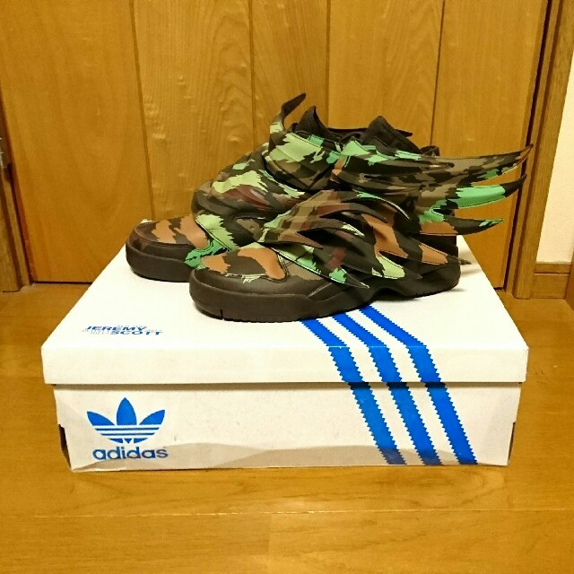 メンズadidas × Jeremy Scott WINGS 3.0