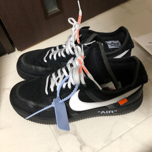 OFF-WHITE × AIR FORCE 1