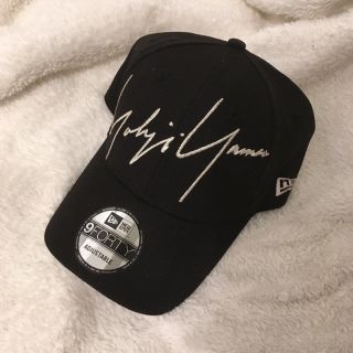 ヨウジヤマモト(Yohji Yamamoto)のyohjiyamamoto NEWERA キャップ(キャップ)