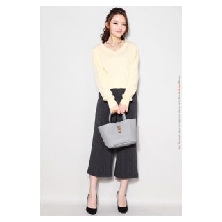 フィフス(fifth)の再お値下げしました　♡新品♡　2way フェイクレザーハンドバッグ　　ポーチ付き(トートバッグ)